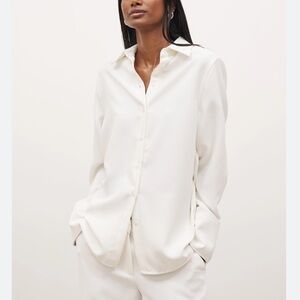 Because Of Alice boa. White Button down blouse Classic Boyfriend Shirt Top NEW